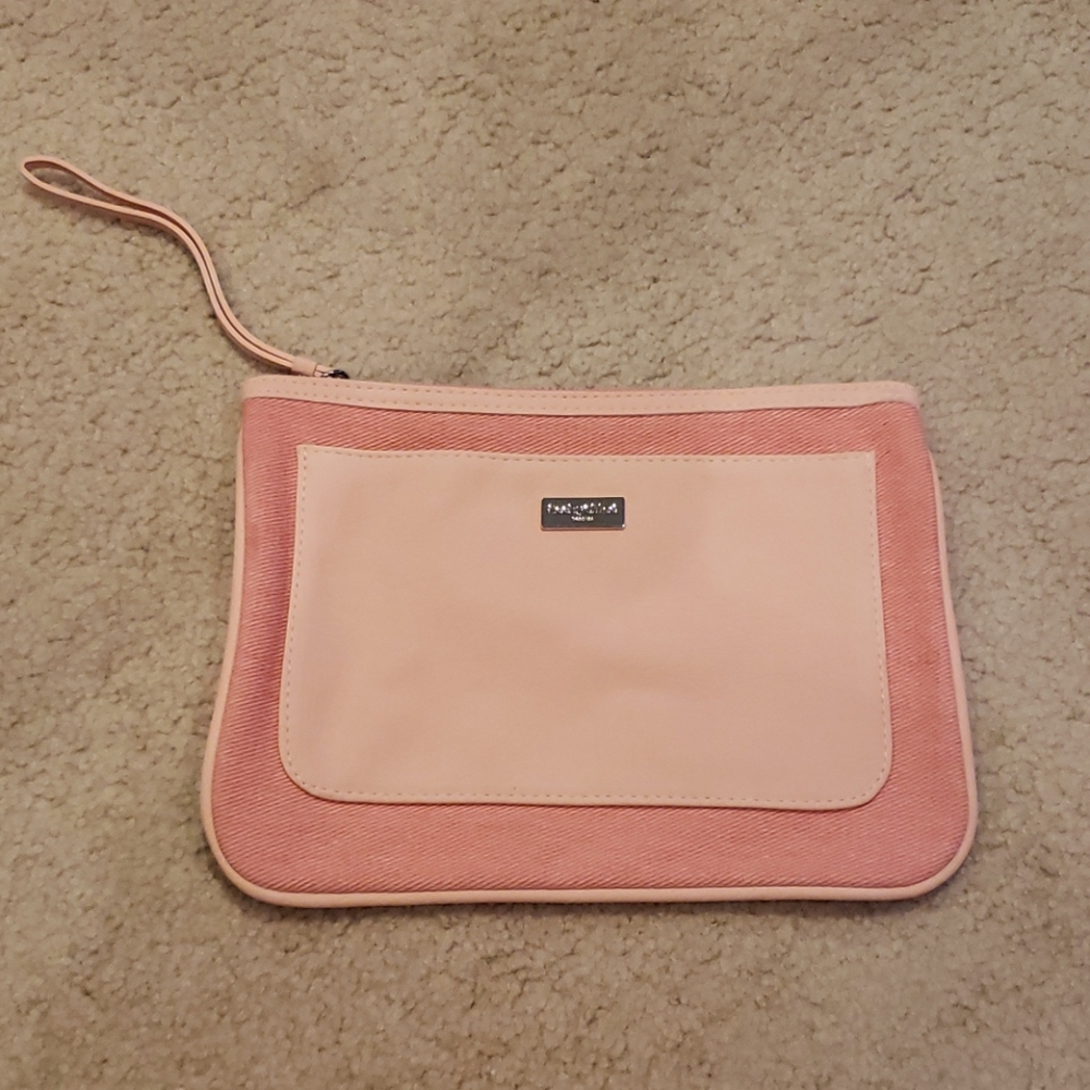 Chloe cosmetic bag in great condition.